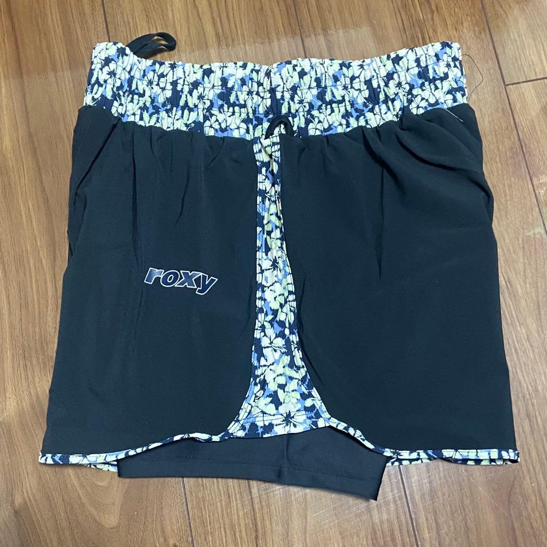 新品★ロキシー　Roxy タンキニ水着　S　セパレート水着