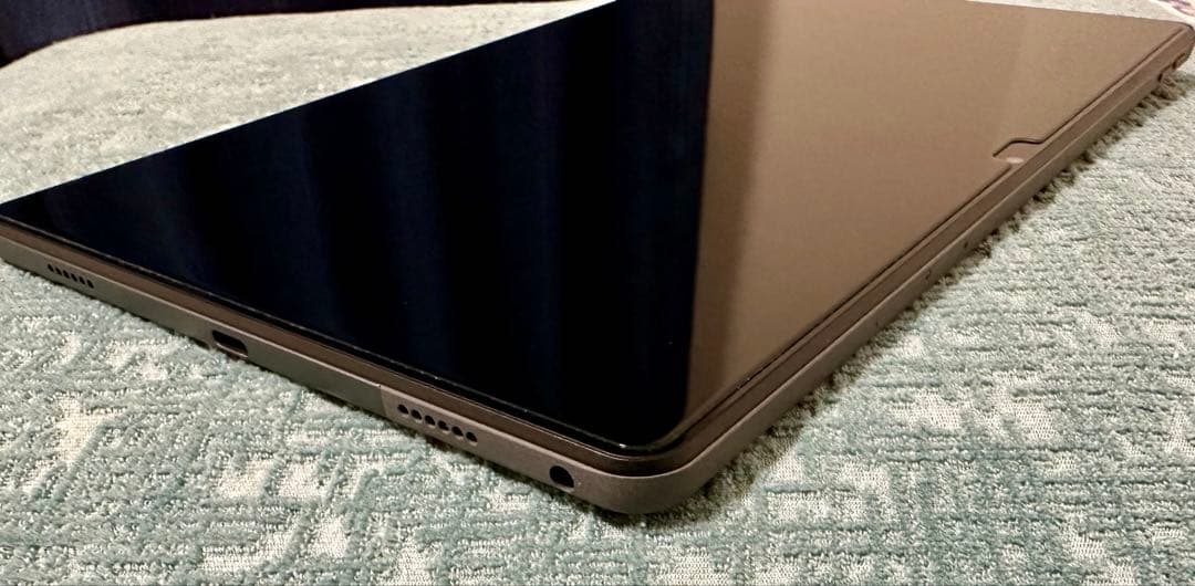 Lenovo Tab M10 Plus 3rd Gen 本体