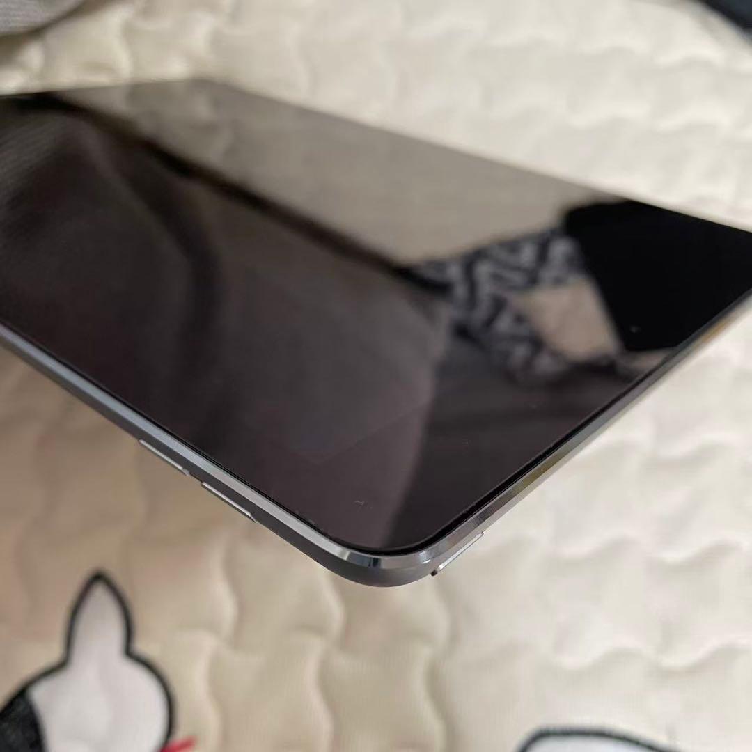【美品】　ipad air2 9.7 inch大画面　中古品（本体のみ）