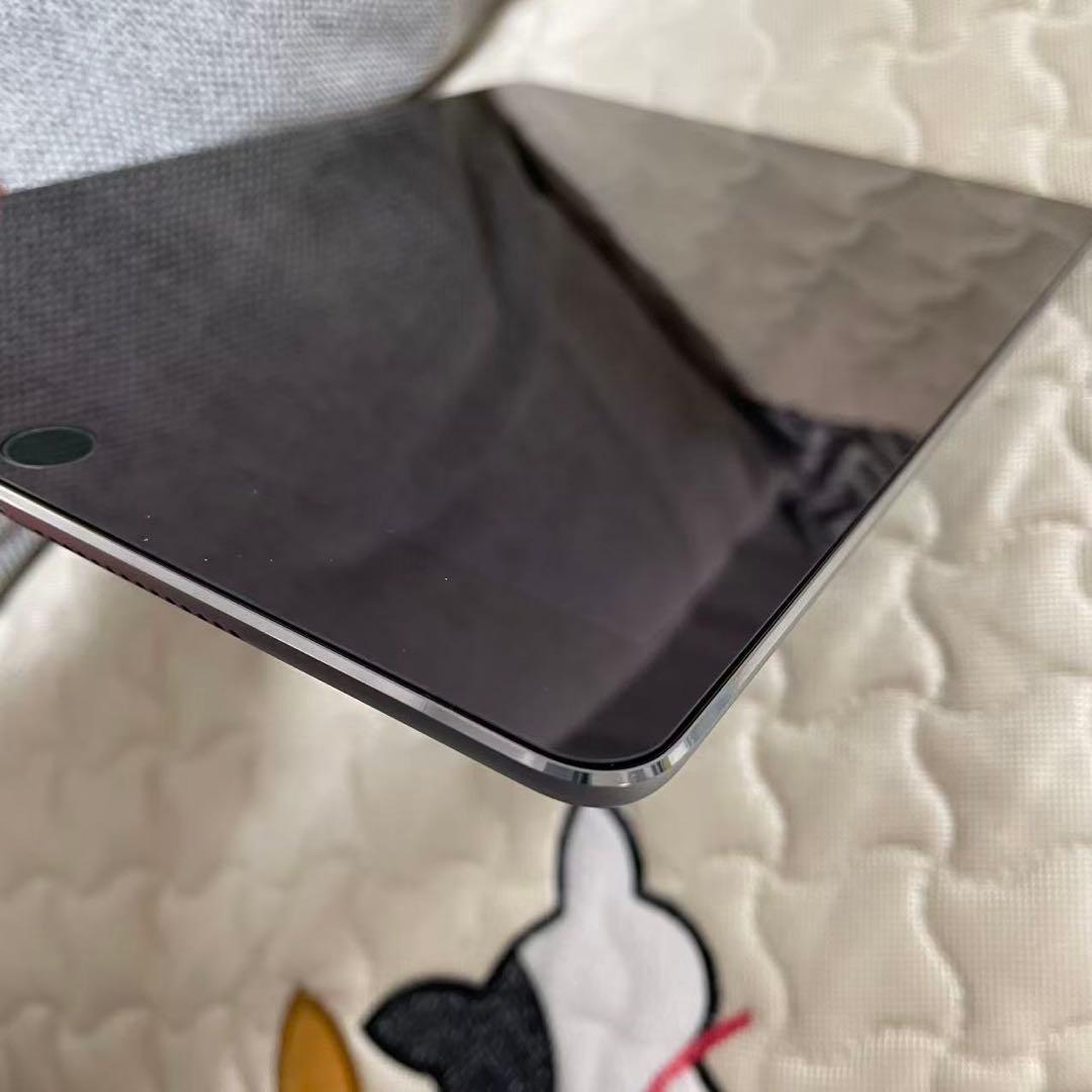 【美品】　ipad air2 9.7 inch大画面　中古品（本体のみ）