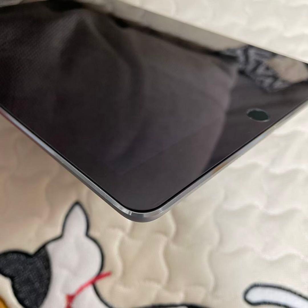 【美品】　ipad air2 9.7 inch大画面　中古品（本体のみ）