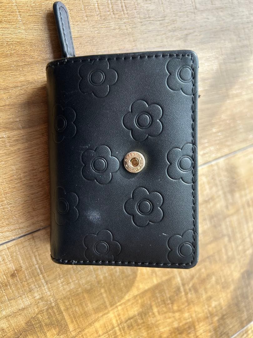 MARY QUANT 財布