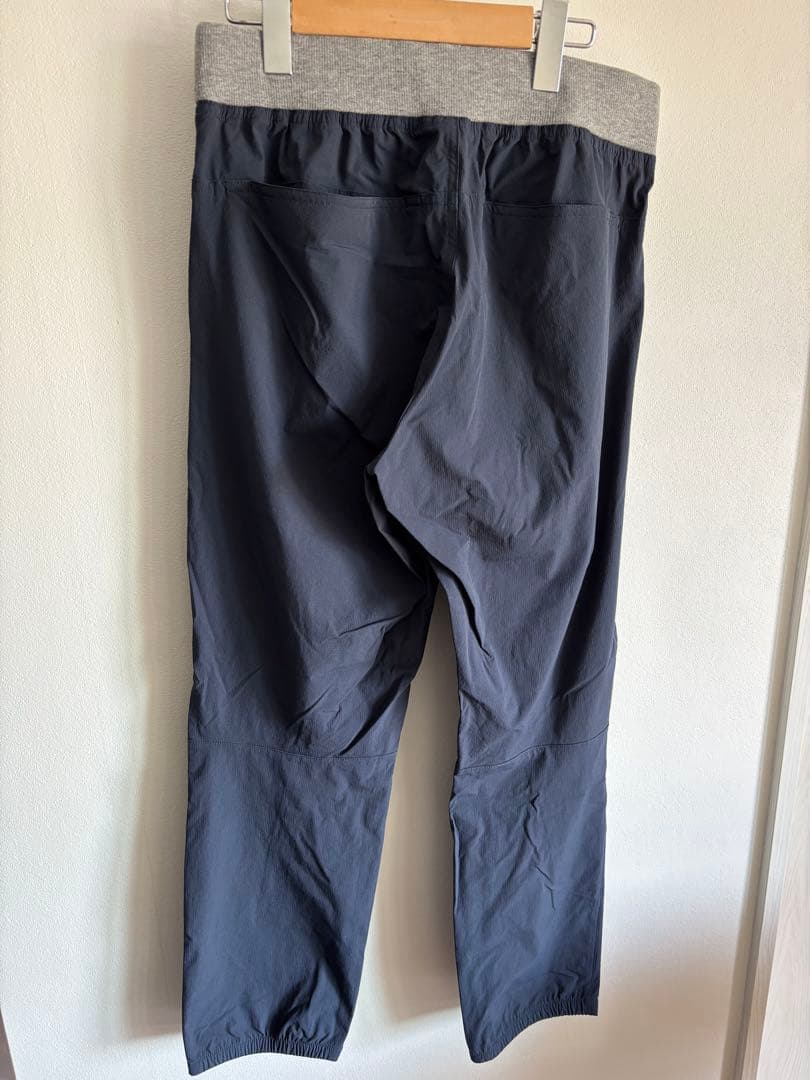 新品! THE NORTH FACE TRAINNING RIB PANT