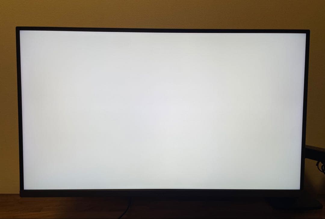 LG 27G850A-B 27インチ 4K 240hz ゲーミングモニター