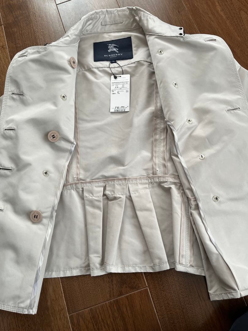 ⭐️新品未使用⭐️バーバリーロンドンBurberry⭐️ショートトレンチコートブルゾン