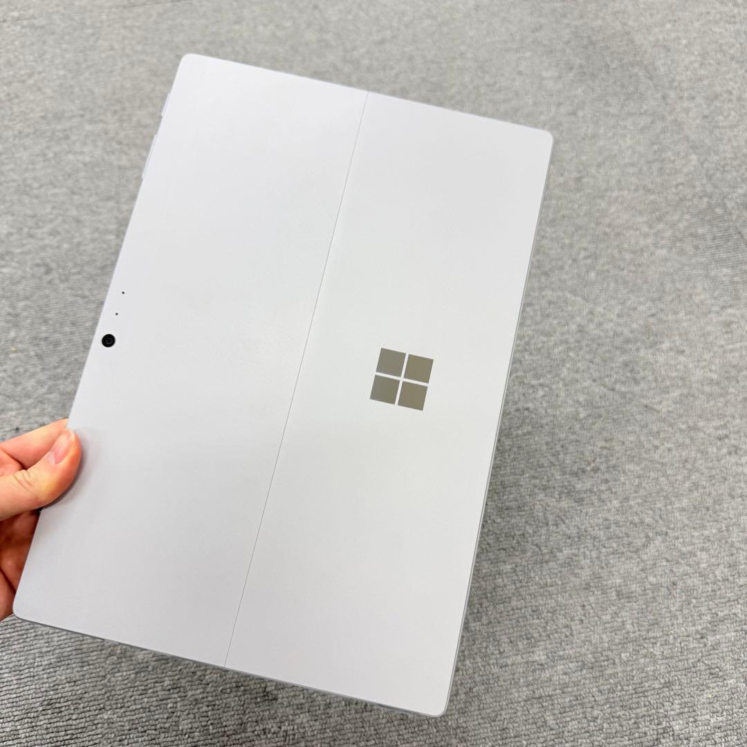 Windowsタブレット本体 Surface Pro 5 4GB / 128GB LTE