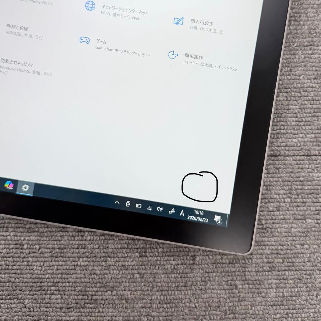 Windowsタブレット本体 Surface Pro 5 4GB / 128GB LTE