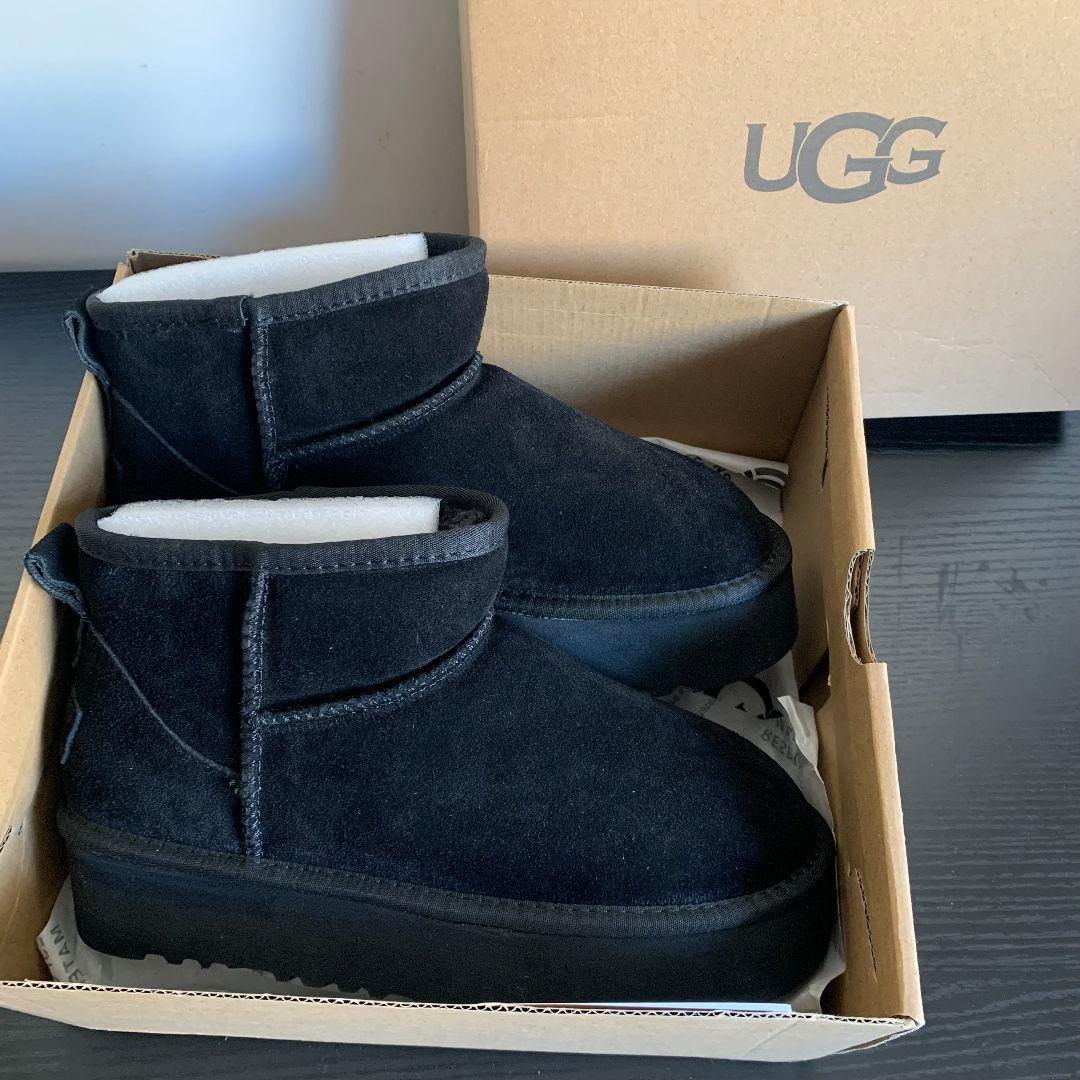 UGG クラシック ウルトラミニ プラットフォーム 厚底 ブラック 24cm