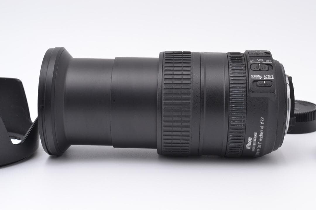 ニコン　Nikon AF-S 18-200mm ED VR