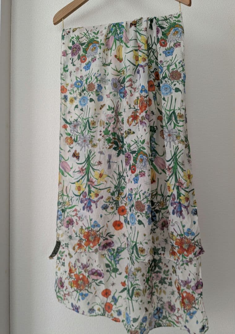 は*ん様 オールドグッチ　old GUCCI　フローラ　花柄　シルク　ストール