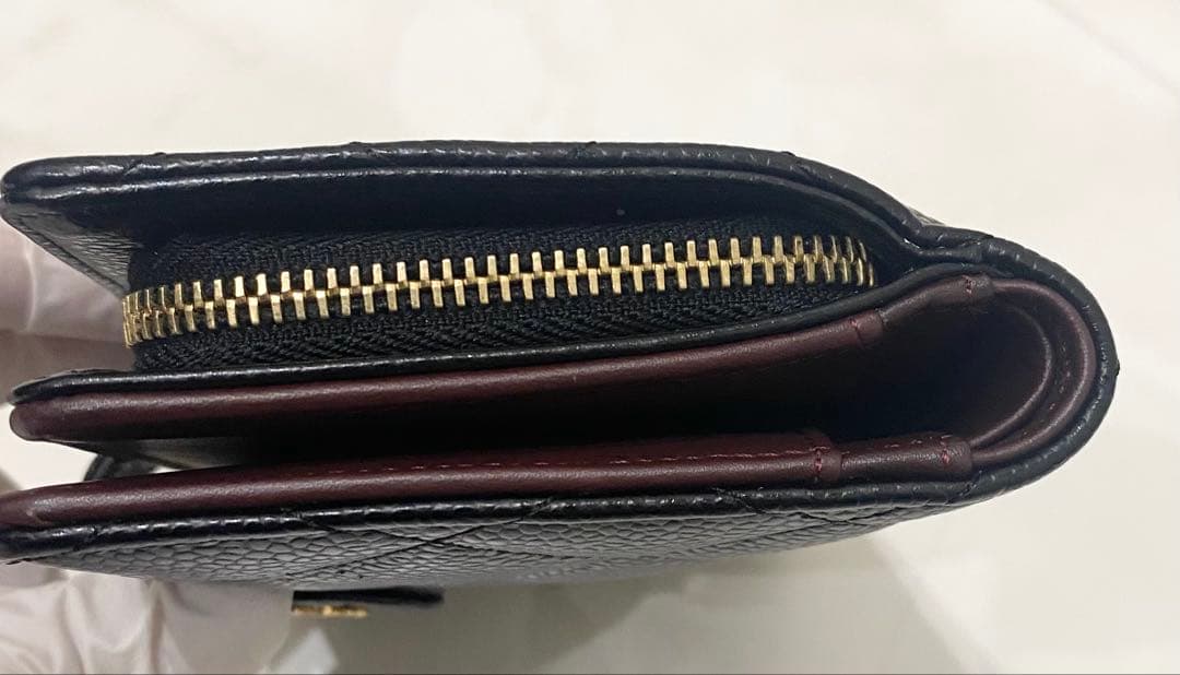 CHANEL マトラッセブラック 二つ折り財布