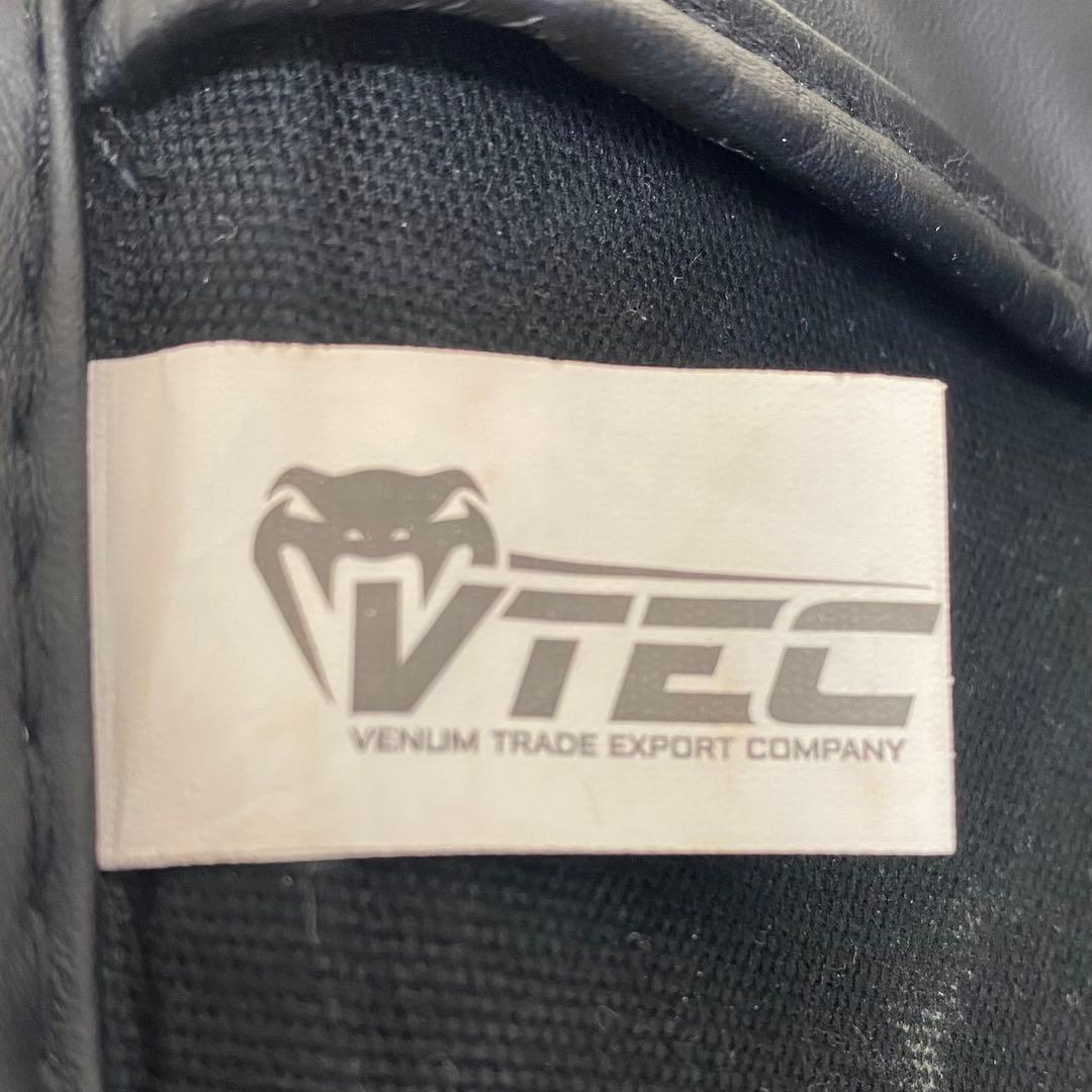 VENUM レガース キック ボクシング 格闘技 レッグサポーター　プロテクター