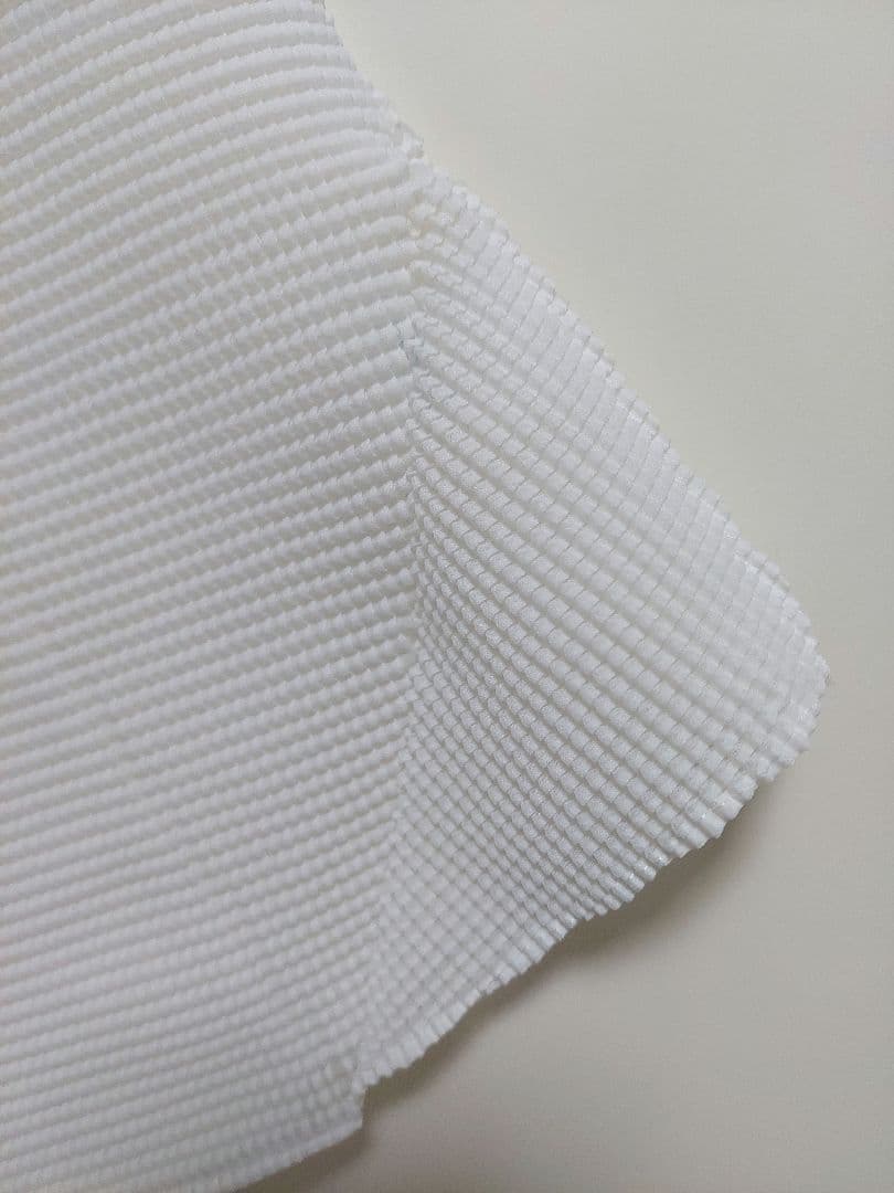 ミー イッセイミヤケ me ISSEY MIYAKE 半袖 プリーツ カットソー