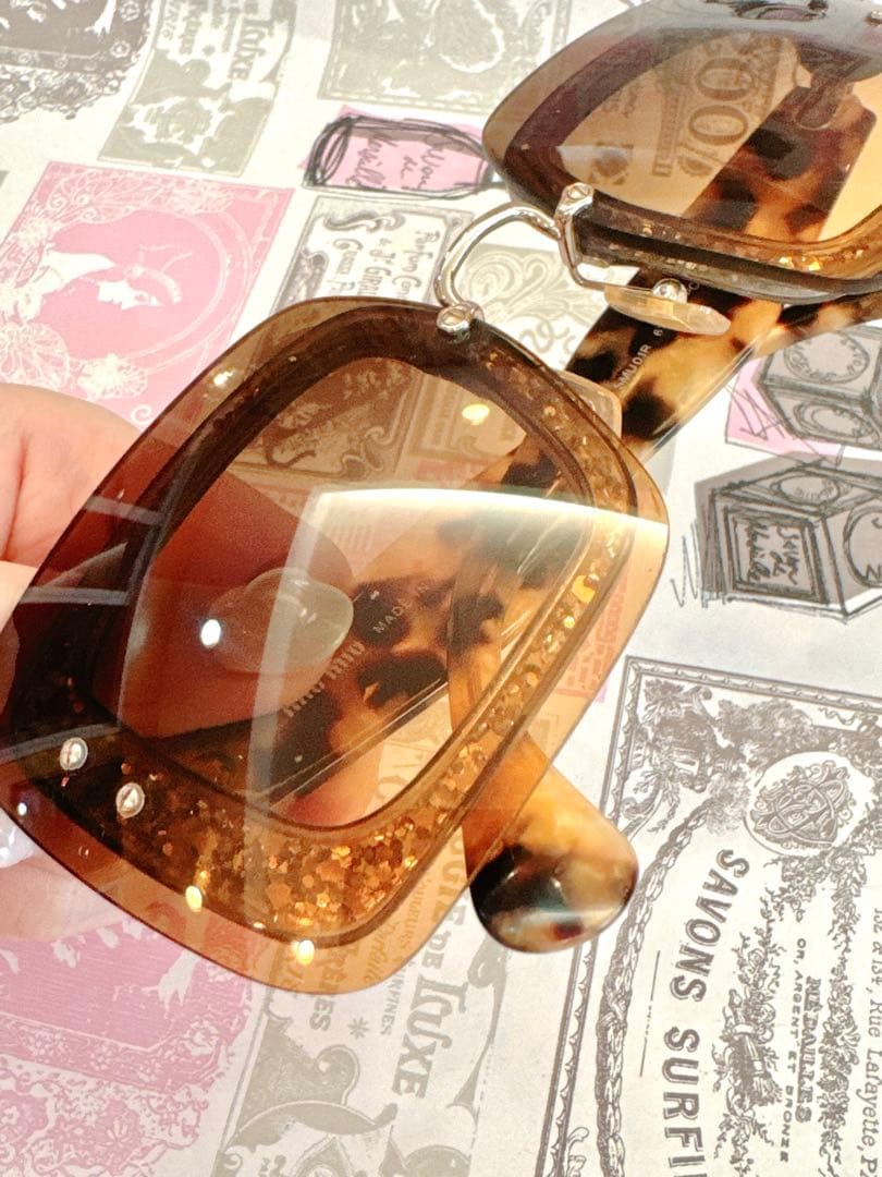 miu miu ブラウン スクエア サングラス ケース付き