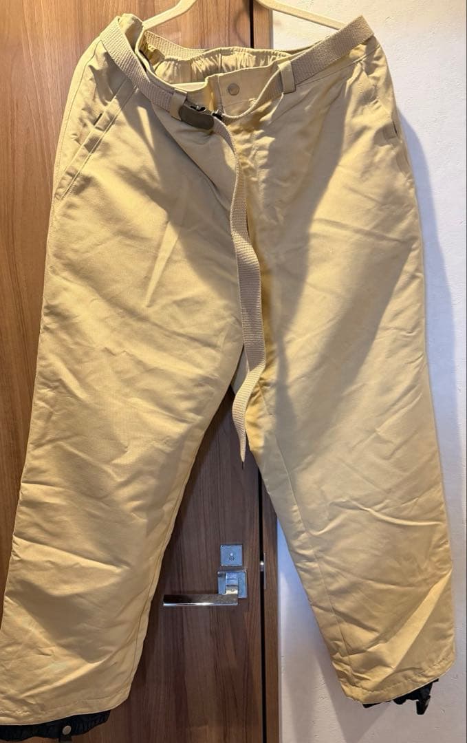 スノボウェア　セットアップ　迷彩　Ｌ　美品