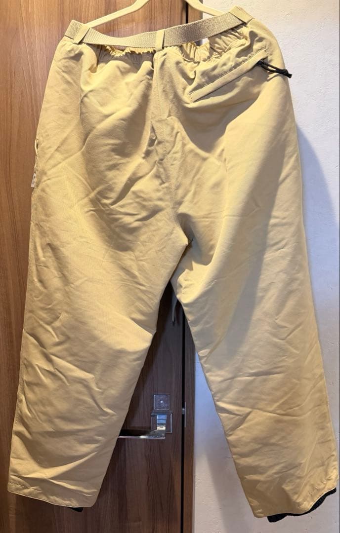 スノボウェア　セットアップ　迷彩　Ｌ　美品