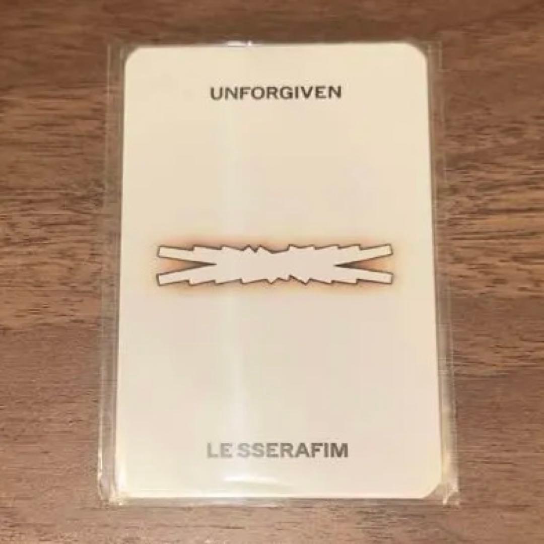 lesserafim London listening party レアトレカ