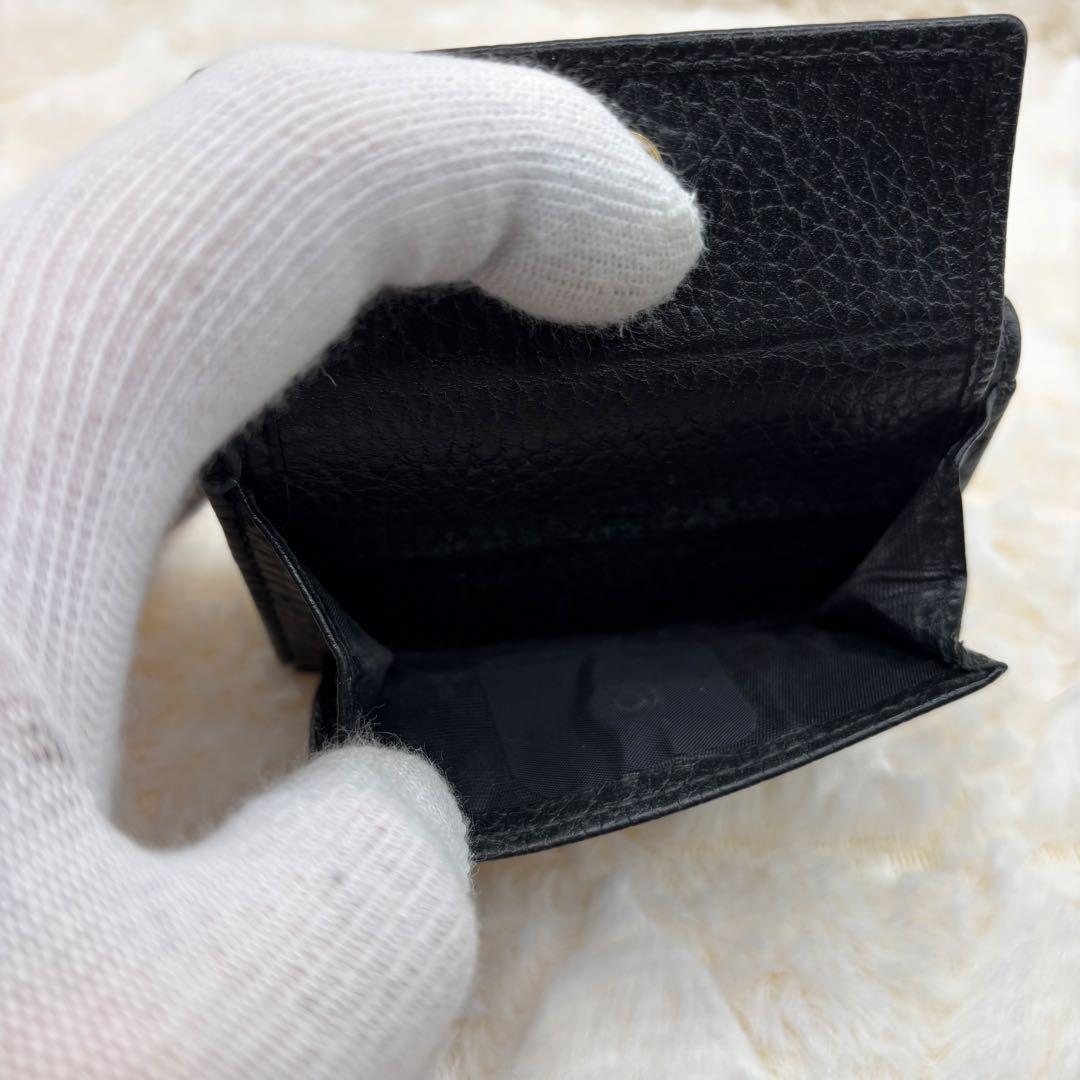 美品✨グッチ　三つ折り　折り財布　GGマーモット　ブラック　レザー　コンパクト