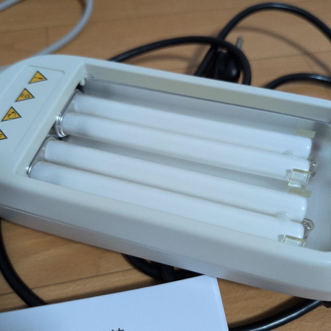 家庭用ナローバンドUVB照射装置 Kernel UV Phototherapy