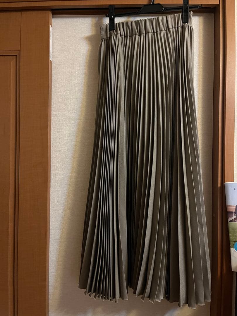 ジャーナルスタンダード　レサージュベージュ プリーツスカート ロング丈
