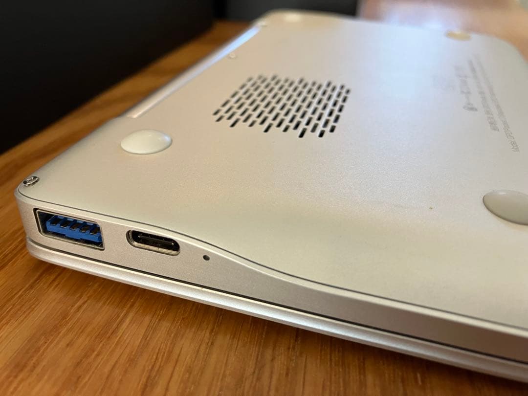GPD Pocket2 core m3-7Y30モデル
