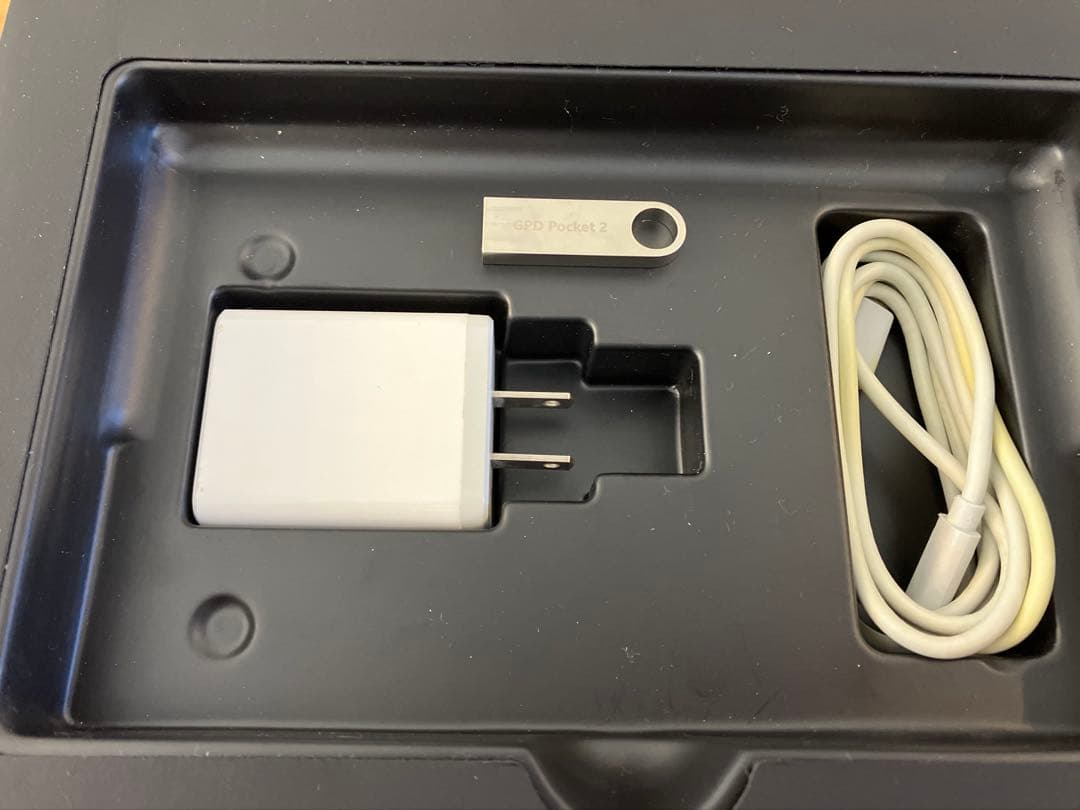GPD Pocket2 core m3-7Y30モデル
