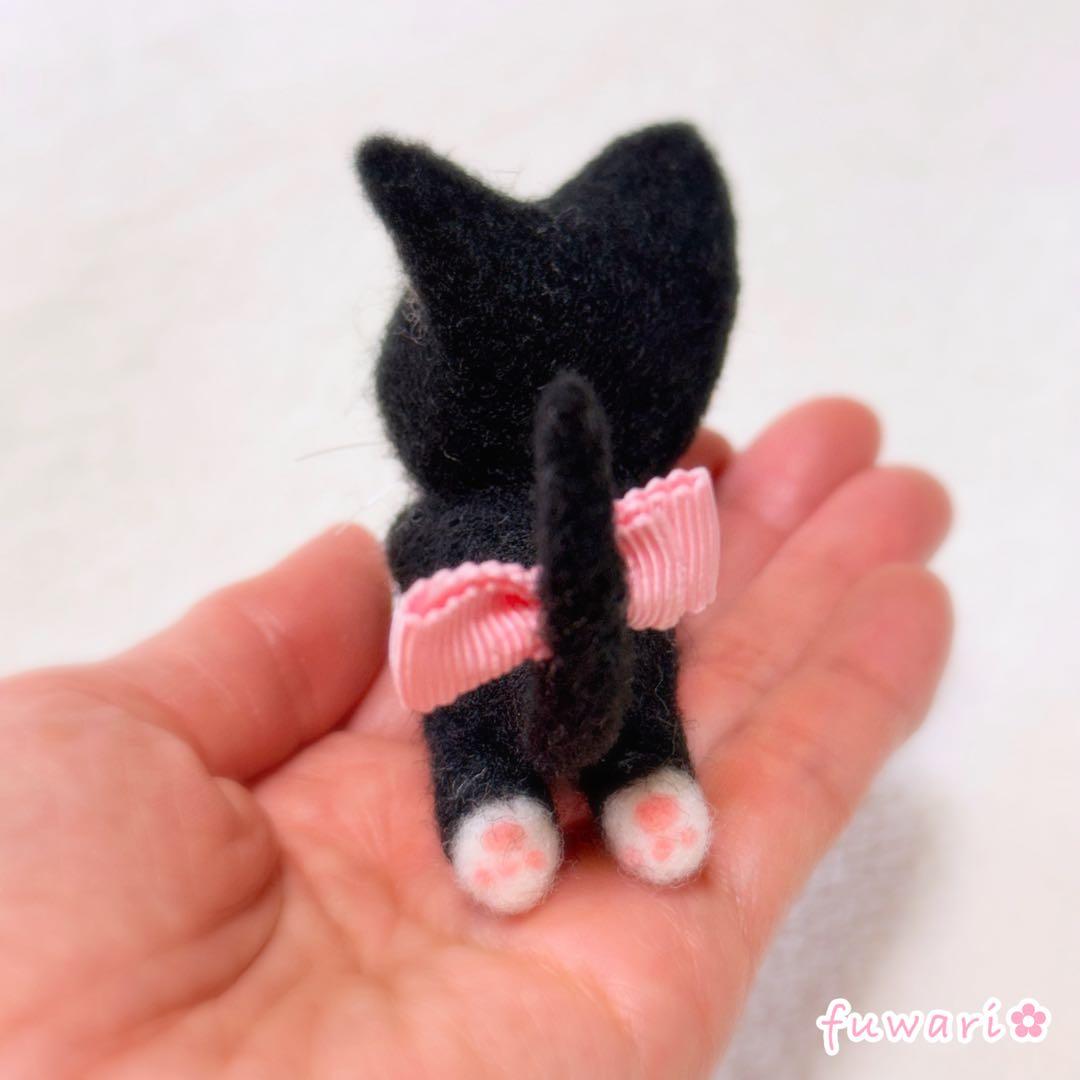 羊毛フェルト　猫　ちょこんと甘えんぼ　ハチワレ　おすまし　キジトラ　ハンドメイド