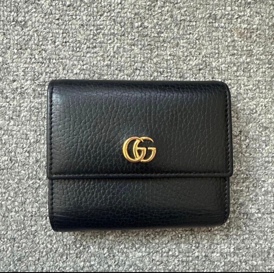 GUCCI ブラックレザー 三つ折り財布