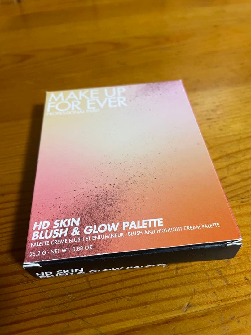 MAKE UP FOR EVER HDスキンブラッシュ＆グロウ　パレット