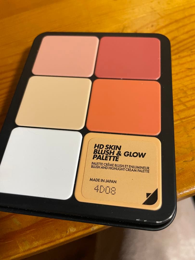 MAKE UP FOR EVER HDスキンブラッシュ＆グロウ　パレット