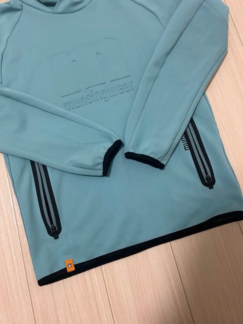 【美品】マンシングウェア ENVOY ストレッチ ビッグロゴパーカー Mサイズ