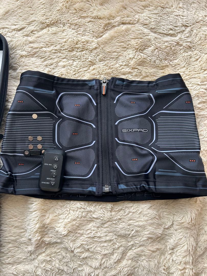 美品　SIXPAD シックスパッド コアベルトMサイズ