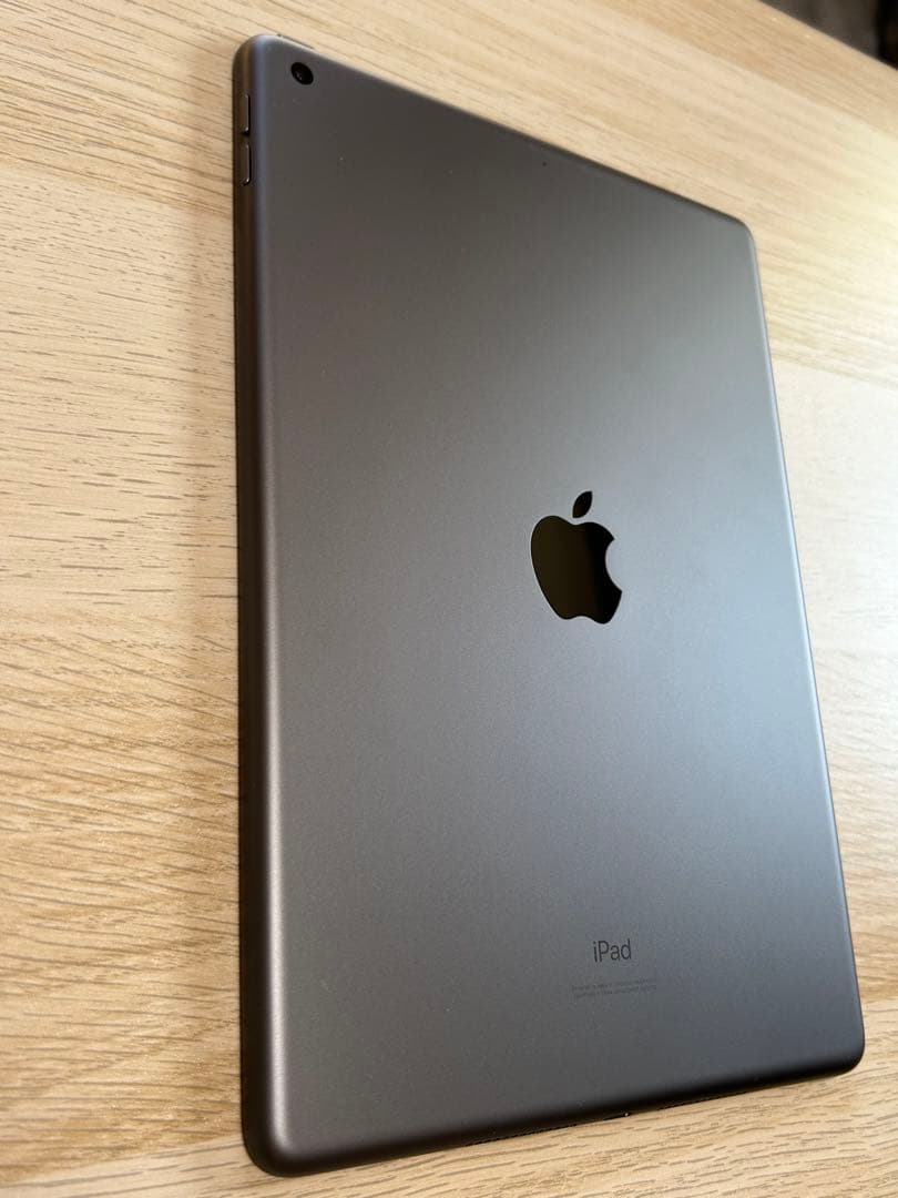 【美品・電池100%】iPad 第8世代 128GB Wi-Fi 即発送◎