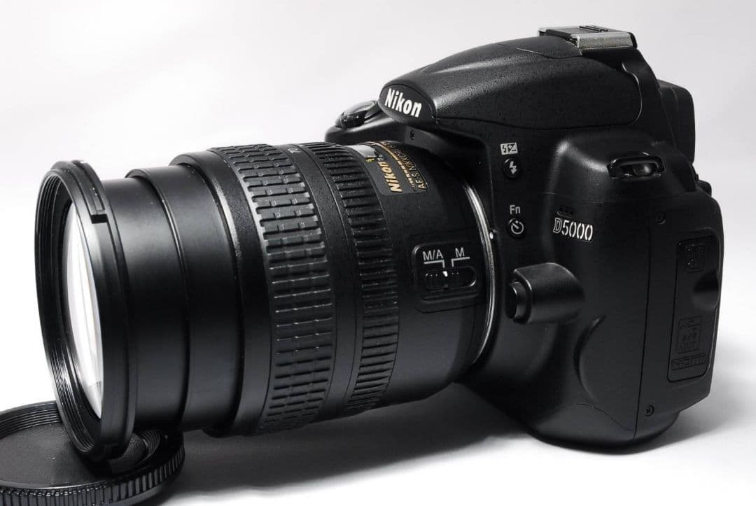 ♥自撮りもOK♥Nikon D5000♥可動液晶 かんたん操作