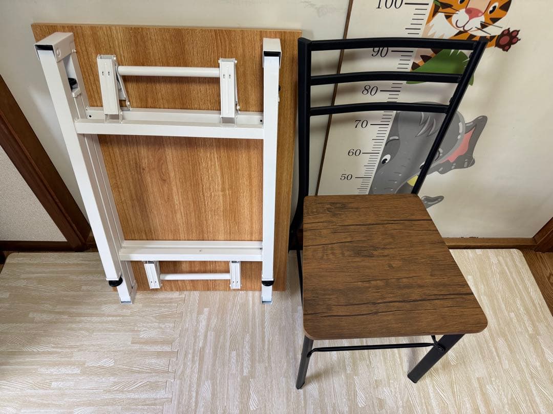 パソコンデスクと椅子のセット