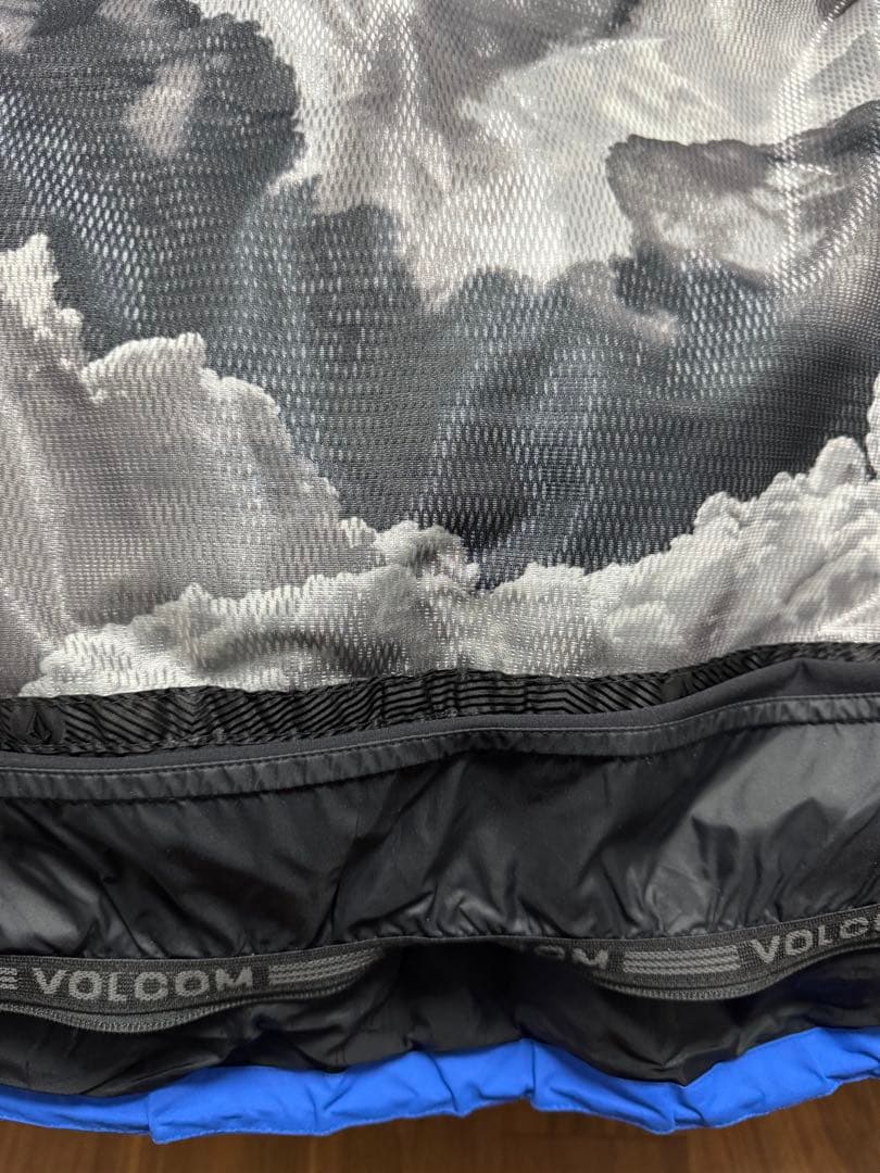 Volcom スノーボードウェア