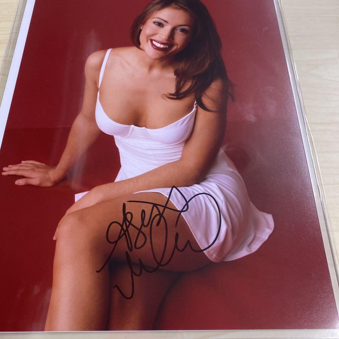レア！アリッサ・ミラノ 直筆サイン入りフォト証明書付きAlyssa Milano