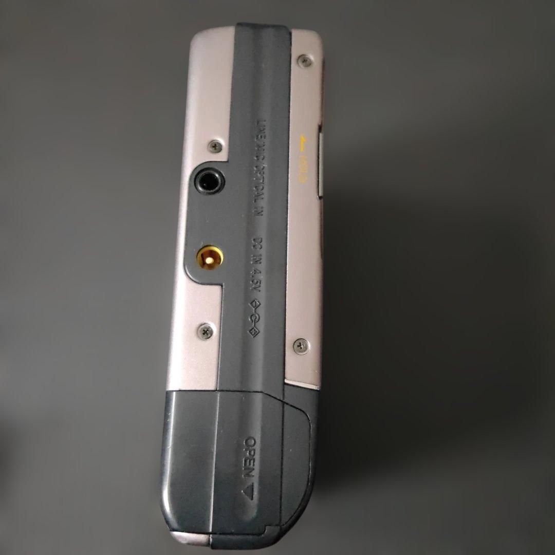 SHARP MD-M11 ポータブルMDプレーヤー ジャンク品 シャープ