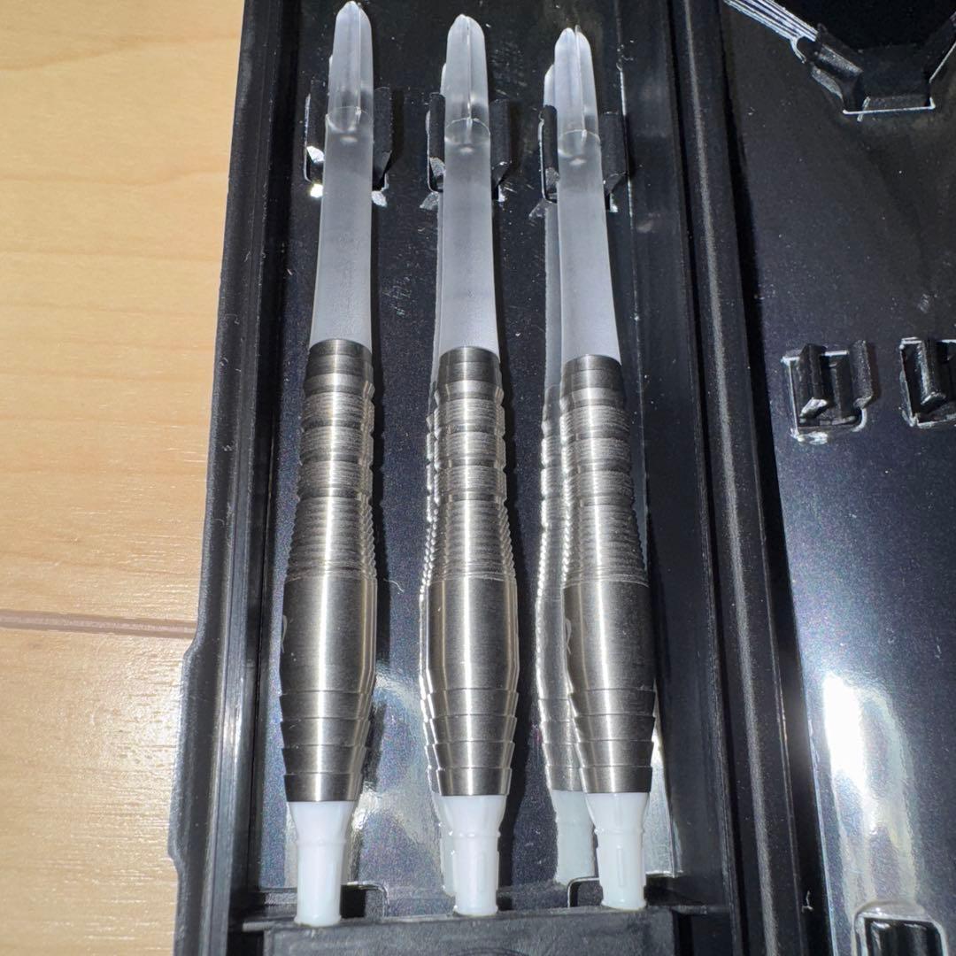 KATANA ダーツセット 3本入り ケース付き