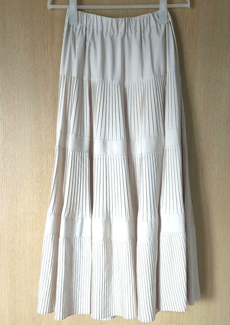 BEARDSLEY ベージュ プリーツスカート サイズF