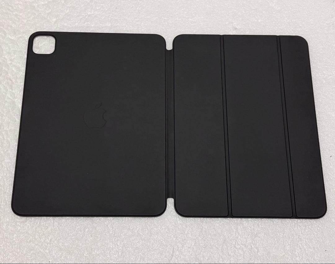 良品　iPad Pro 11インチ M4 Smart Folio ブラック