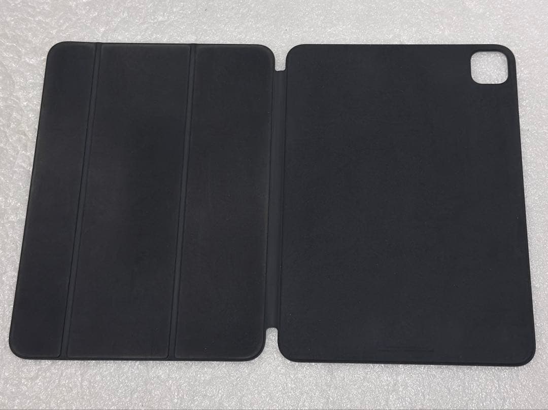 良品　iPad Pro 11インチ M4 Smart Folio ブラック