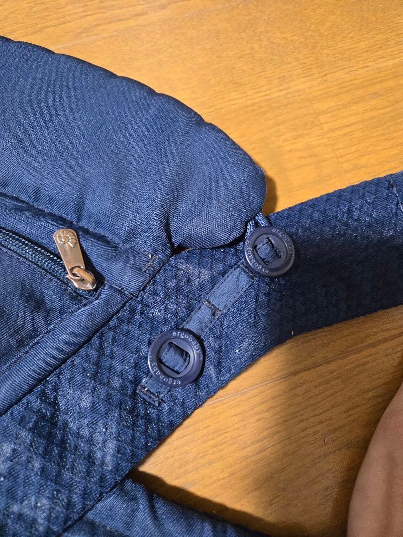 おまけ多数 国内正規品 エルゴベビー オムニ ブリーズ ミッドナイトブルー