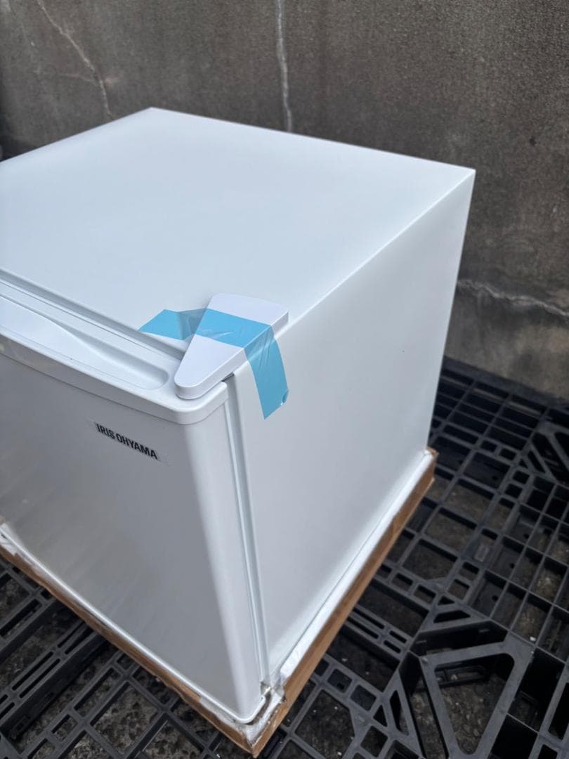 未使用品 アイリスオーヤマ IRSD-5A-W 冷蔵庫 1ドア 45L