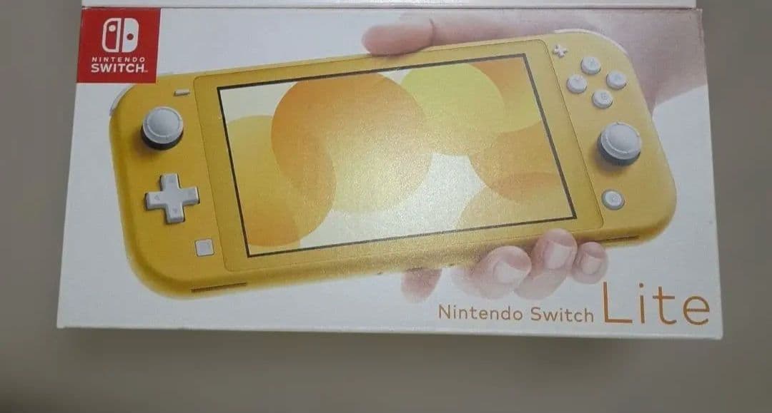 新品　Nintendo Switch Lite 本体 イエロー ニンテンドー