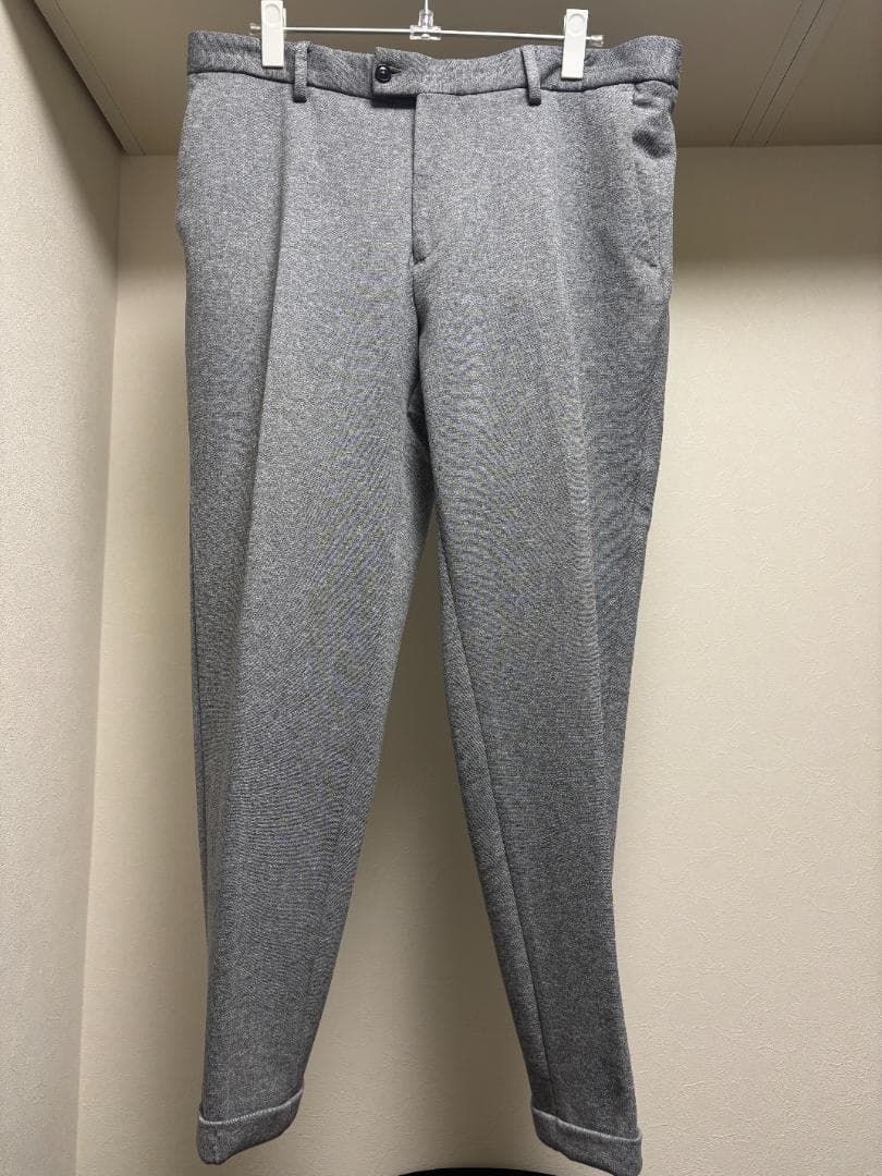 ZARA　4WAYストレッチ　スーツ　グレー