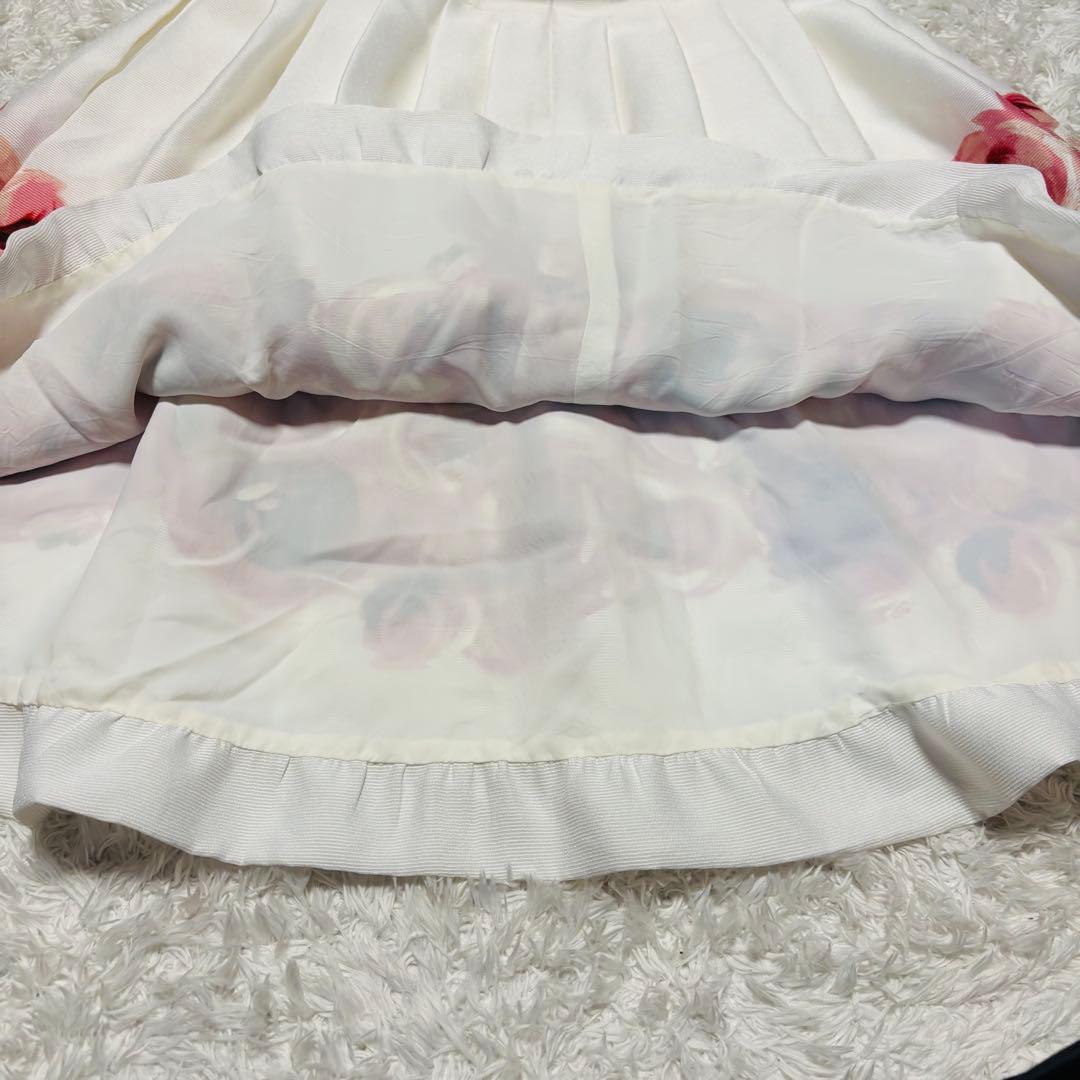 美品 エムズグレイシー 花柄 赤 薔薇 フラワー フレア ワンピース Aライン