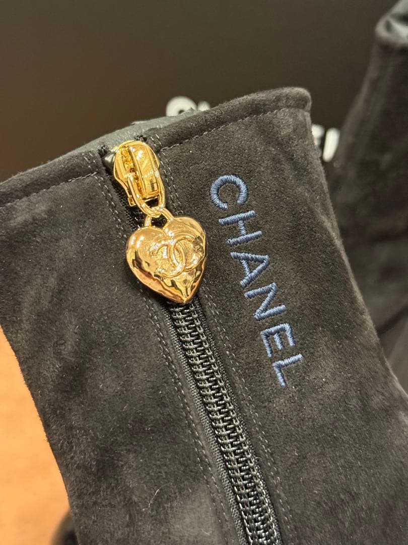 【CHANEL】ココマークスエードブーツ