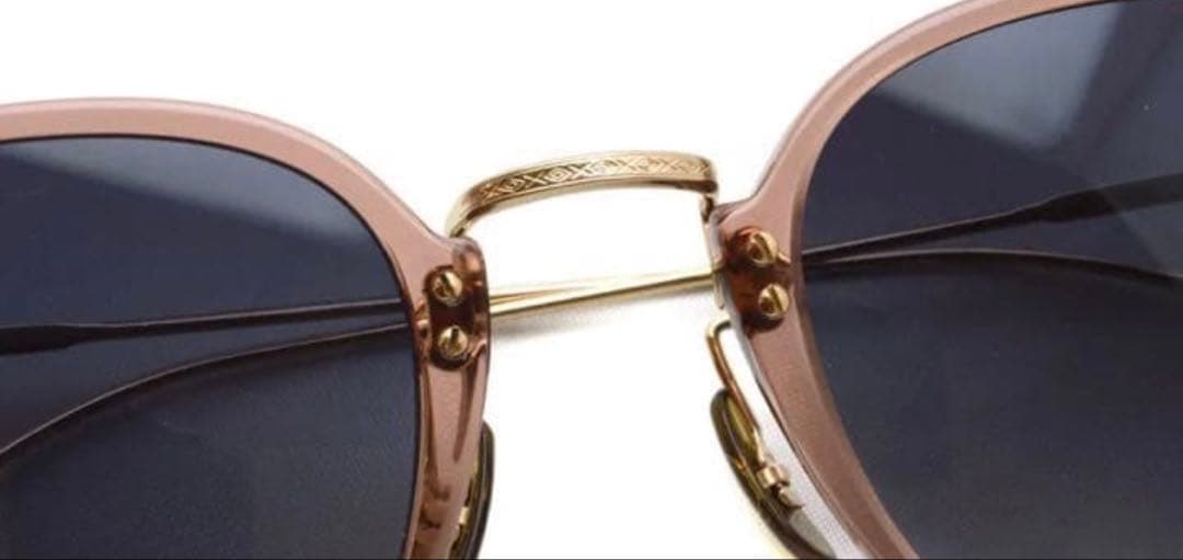 【完売品】OLIVER PEOPLES サングラス