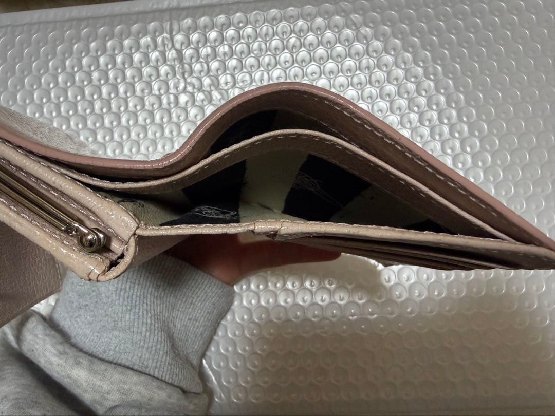 ヴィヴィアンウエストウッド 財布